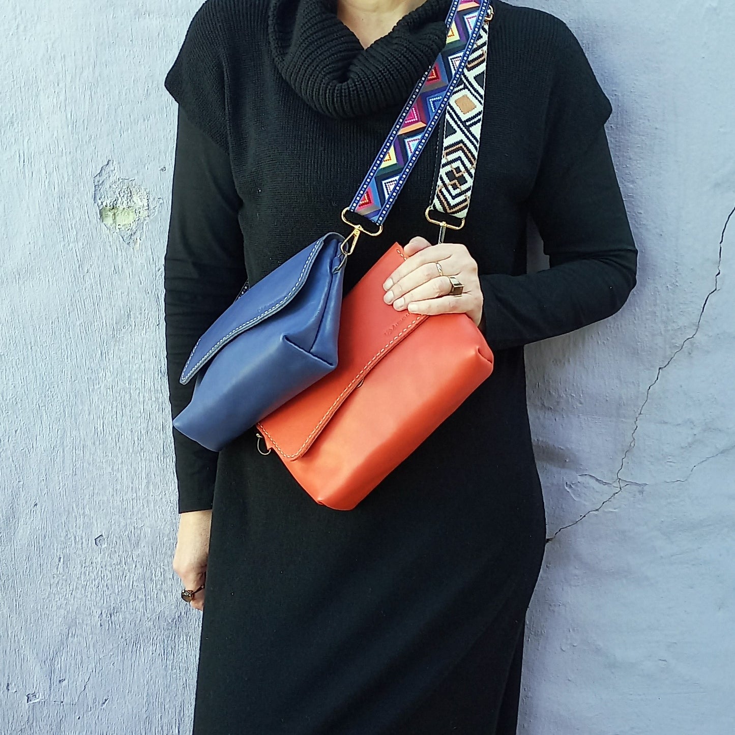 The Cross-Body Satchel - Coral