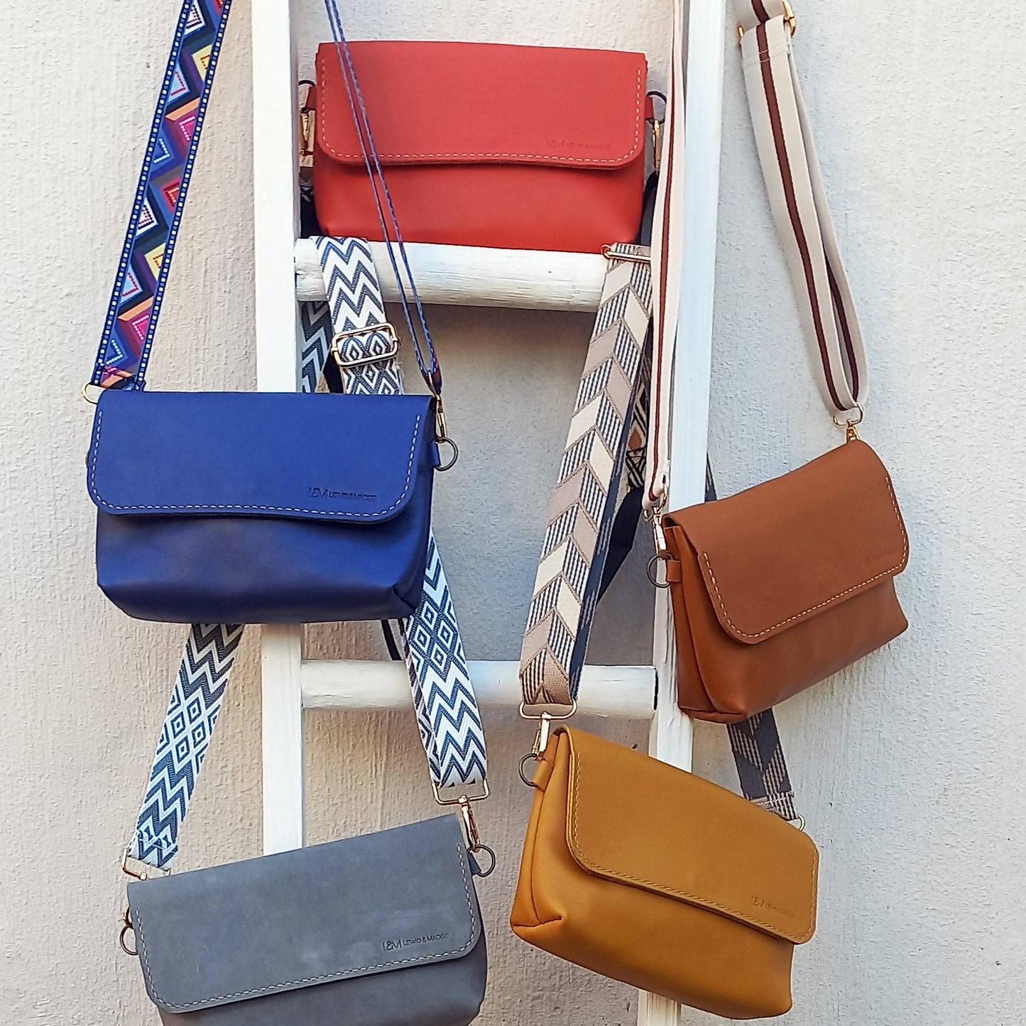 The Cross-Body Satchel - Coral