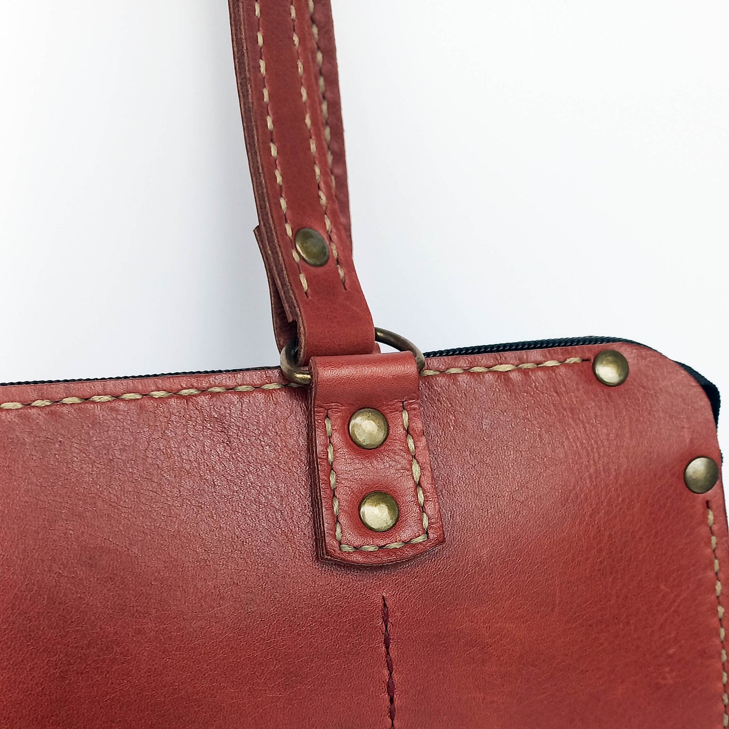 The Milla bag - Ruby Bovine