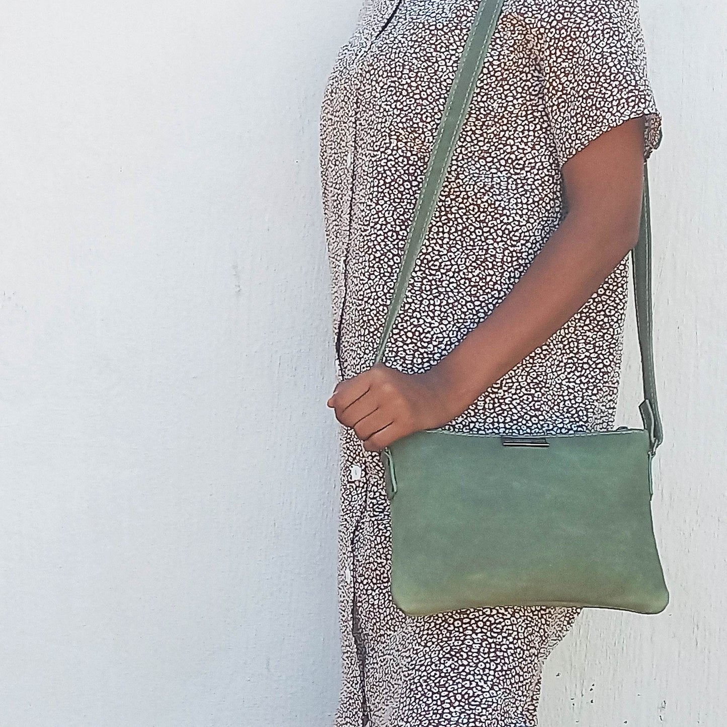 The Classic Sling Bag - Moss Green