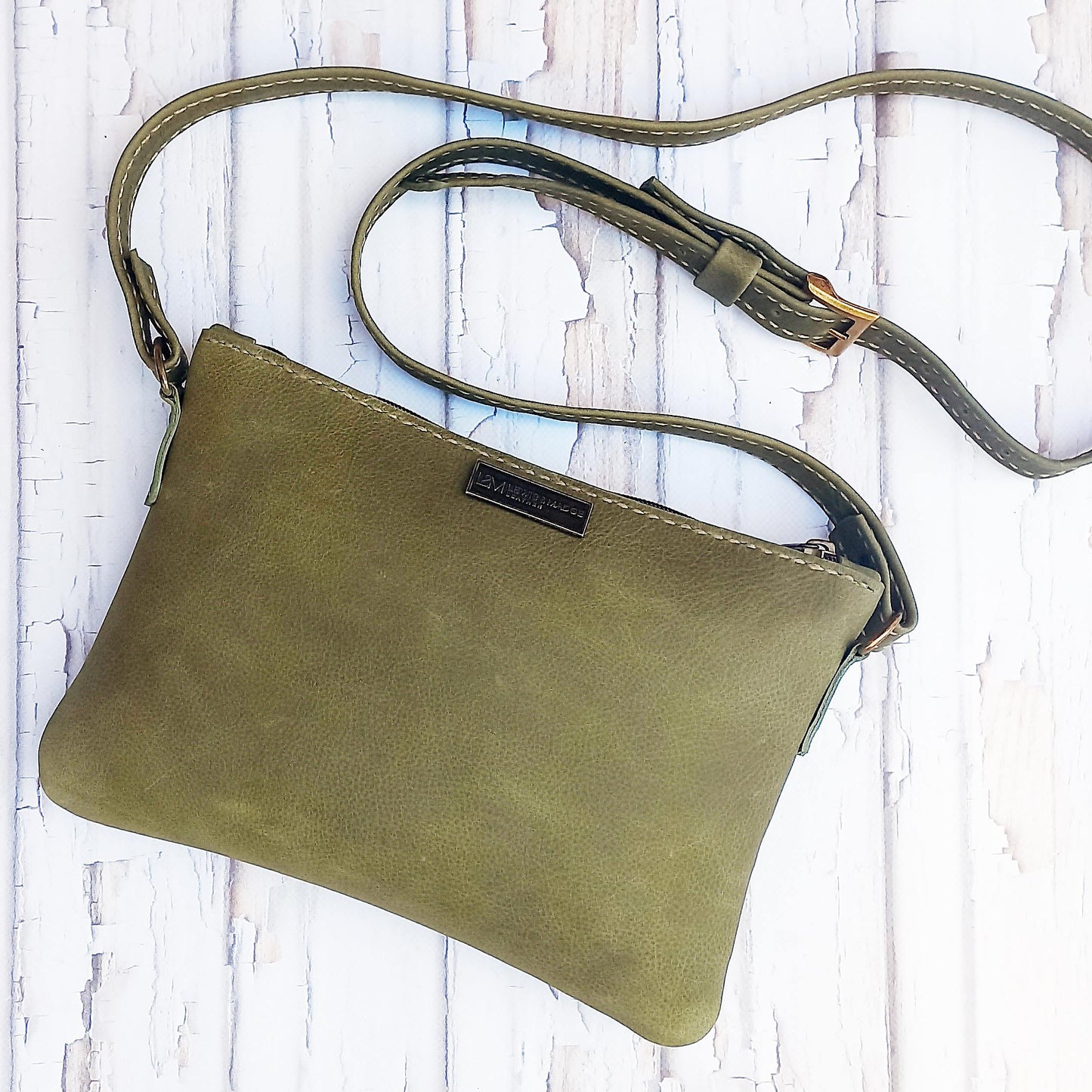 The Classic Sling Bag - Moss Green