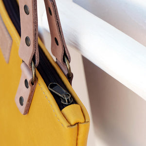 Anna Mustard Leather Shopper Bag Straps