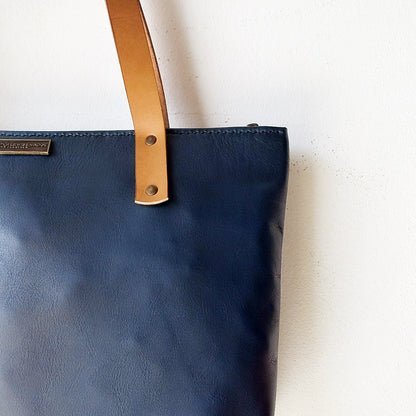 The Mia Shopper - Navy