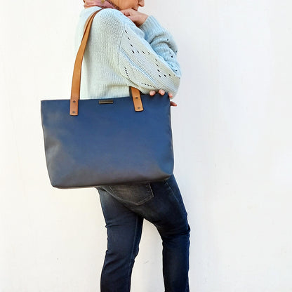 The Mia Shopper - Navy