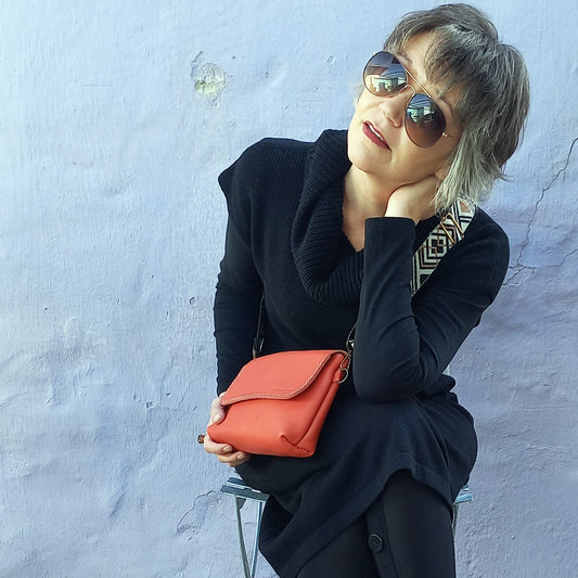 The Cross-Body Satchel - Coral