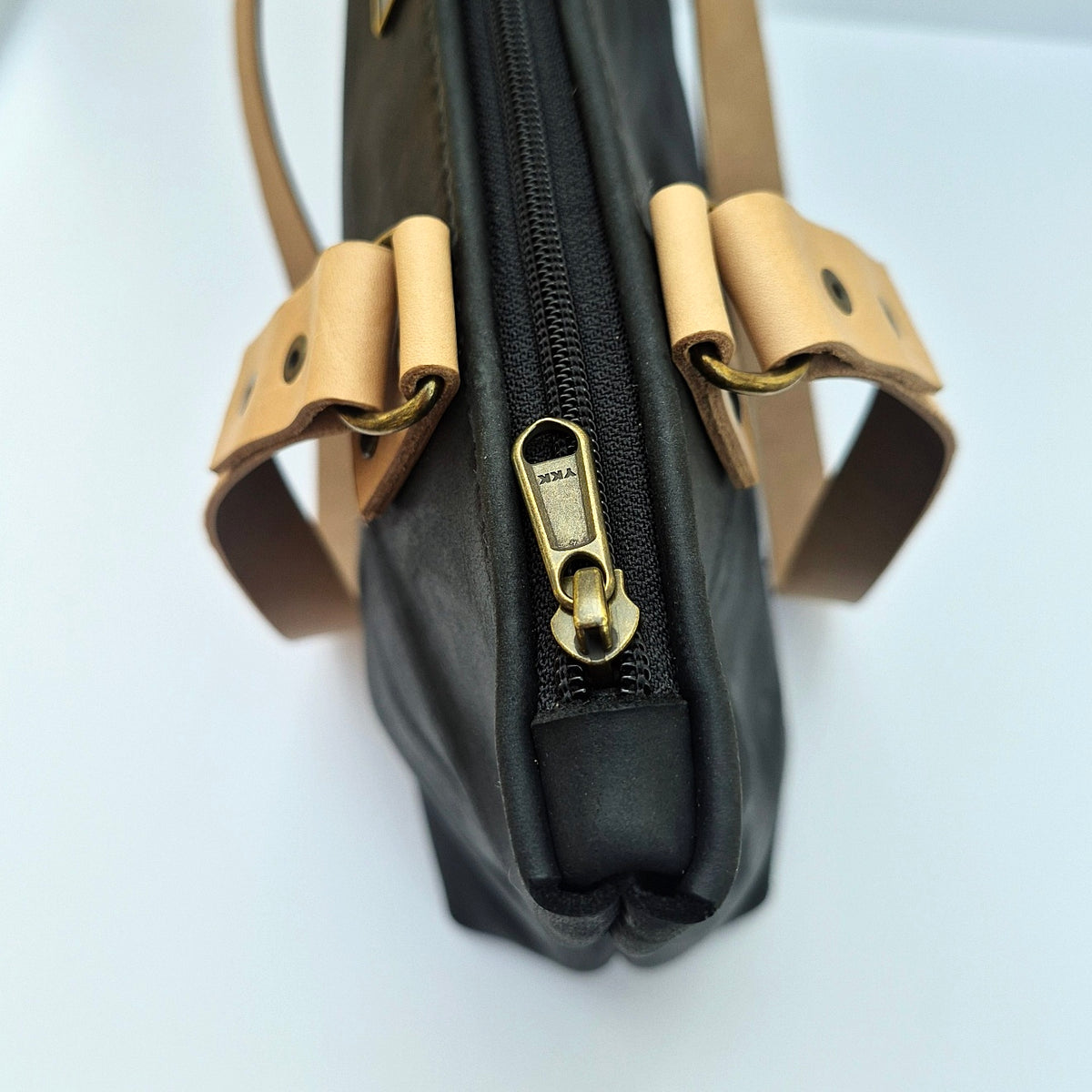 The Anna Shopper - Matt Black