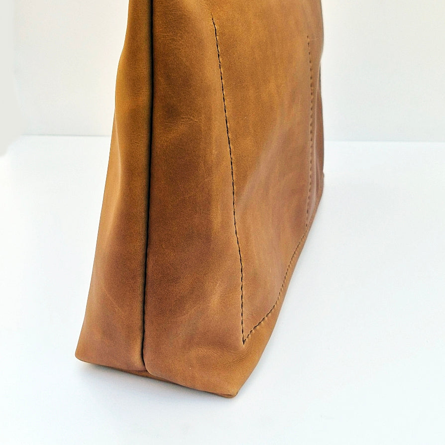 The Mia Shopper -Tan