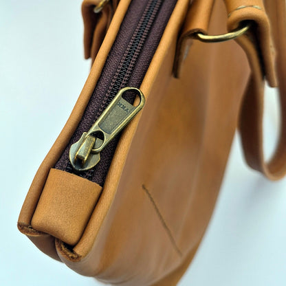 The Mia Shopper -Tan