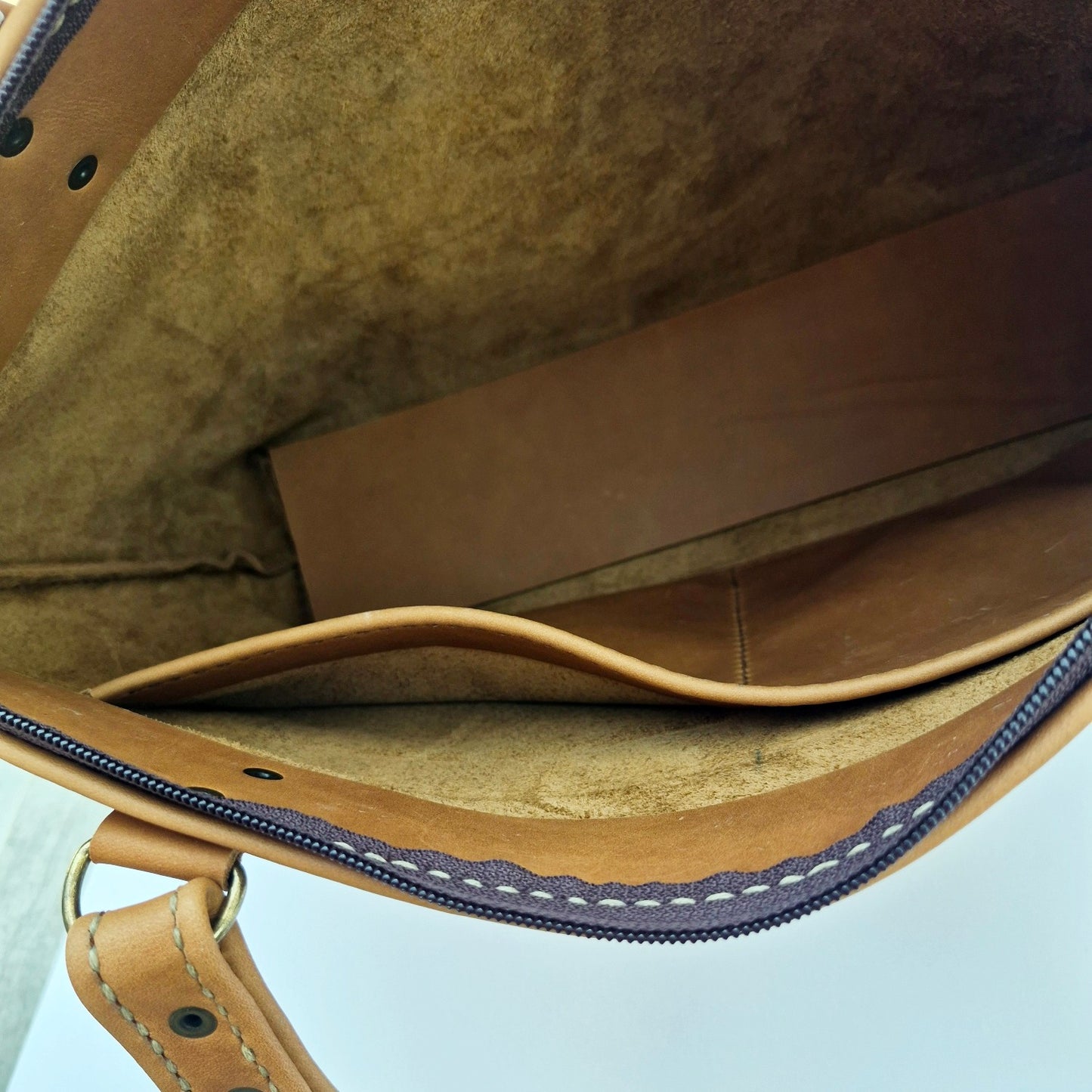 The Mia Shopper -Tan
