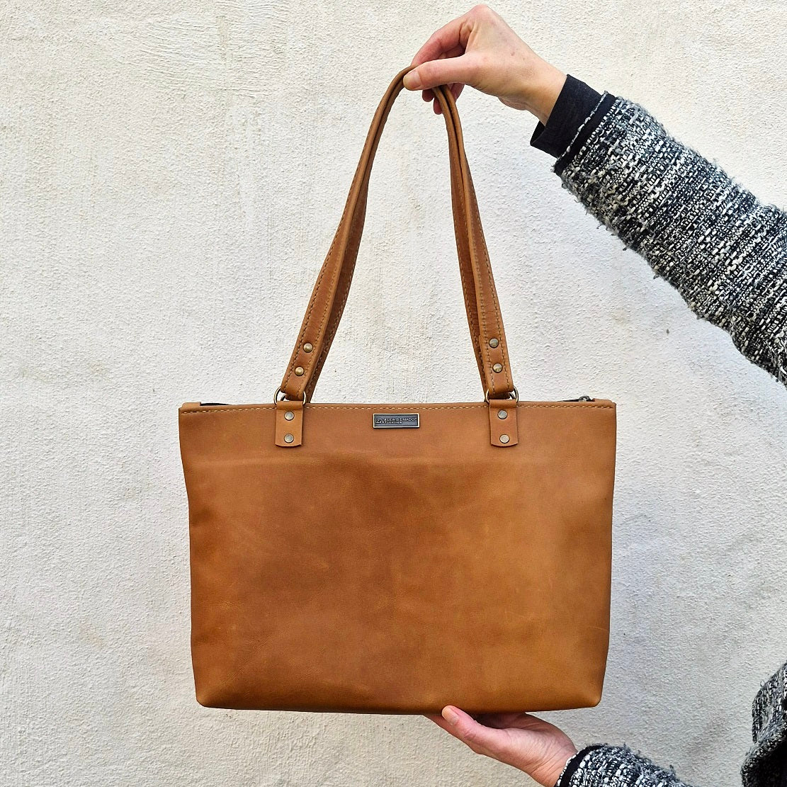 The Mia Shopper -Tan