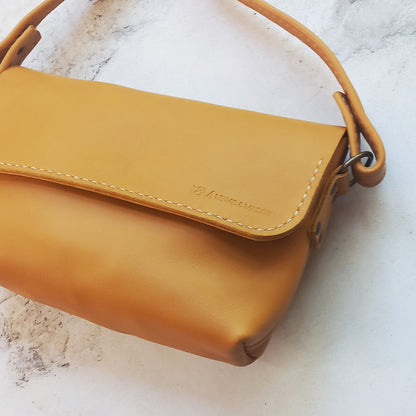 The Summer Satchel - Musturd