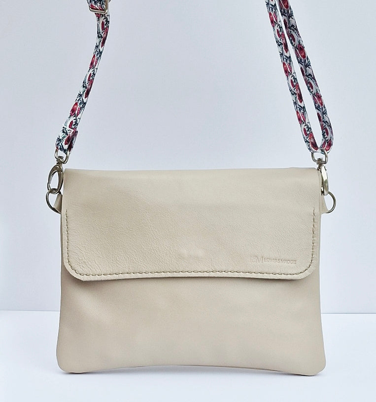 The Classic Sling Bag - Taupe