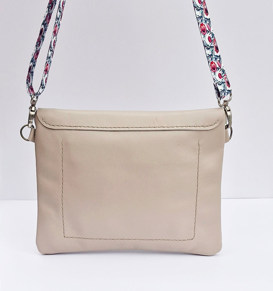 The Classic Sling Bag - Taupe