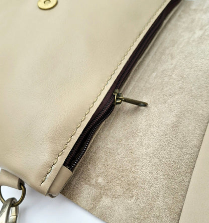 The Classic Sling Bag - Taupe