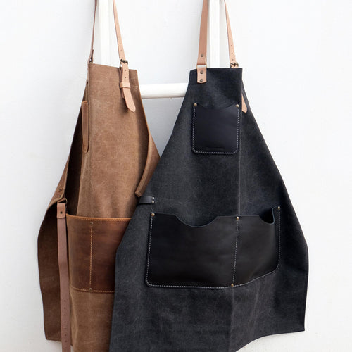 Washed canvas and leather aprons
