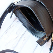 Load image into Gallery viewer, Cross over black leather satchel zip closure
