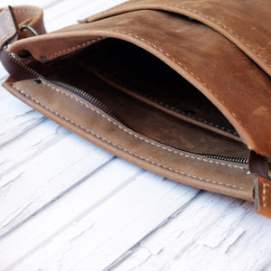 Cross over chocolate brown leather satchel zip closure